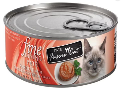 Fussie Cat Fine Dining Pate Sardine with Chicken Entrée in Gravy Wet Cat Food, 2.82 oz